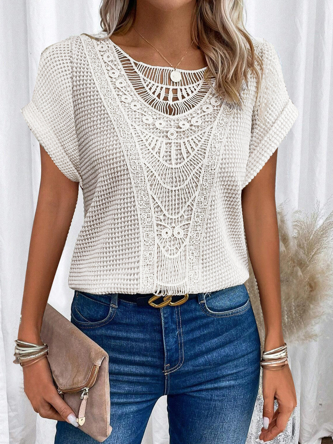Leah – Lace Detail Short Sleeve Top