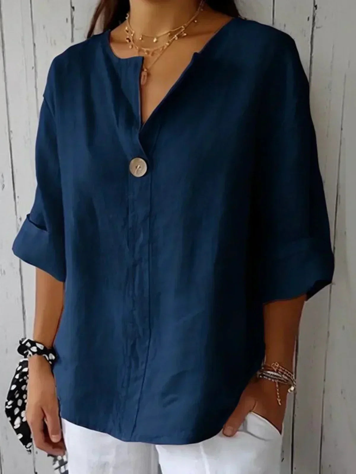 JESSE | Casual V-Neck Blouse