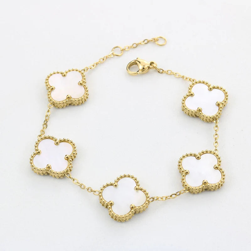 CLOVER | WHITE