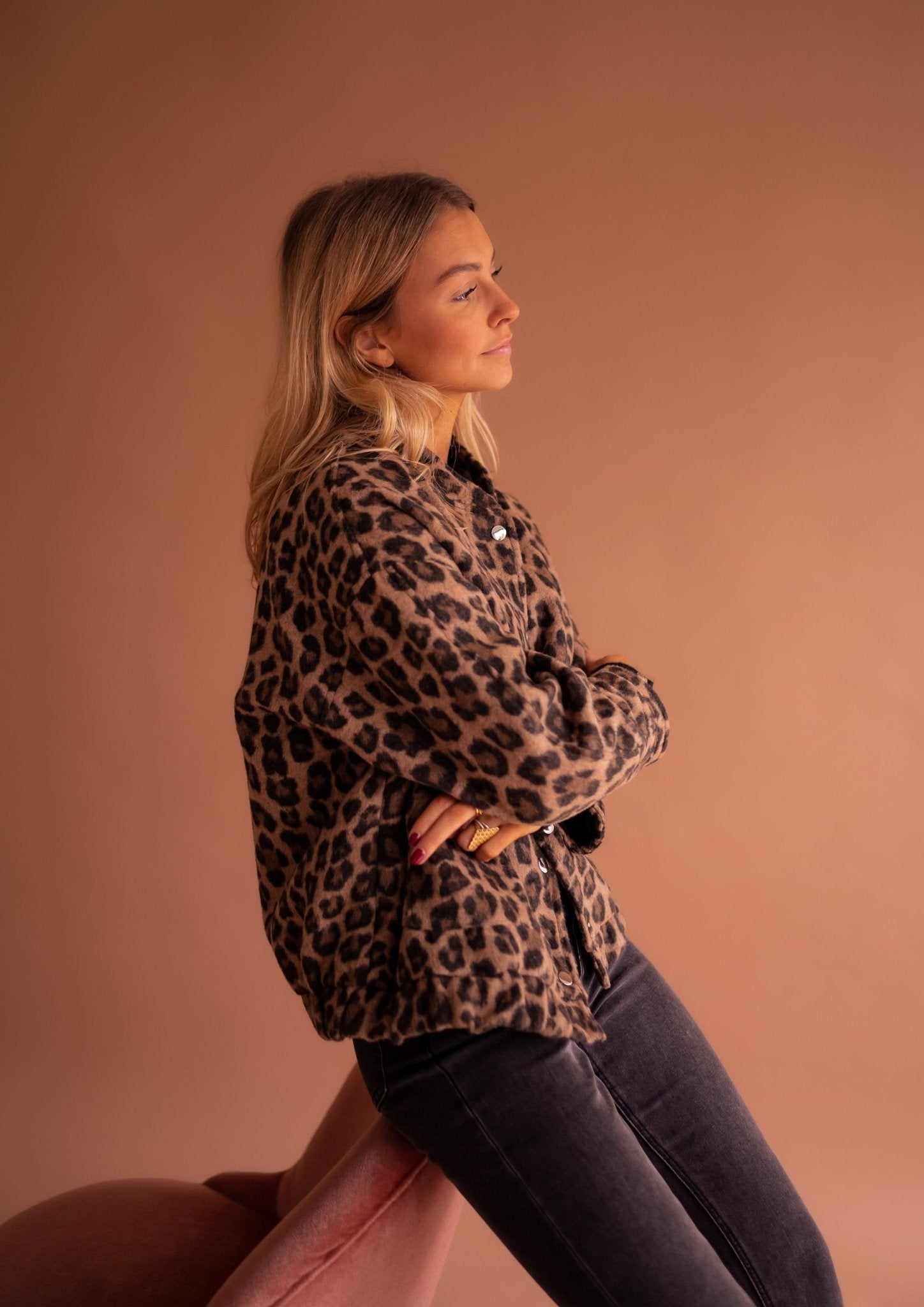 SOFÍA | Bold Style Blazer with Leopard Print