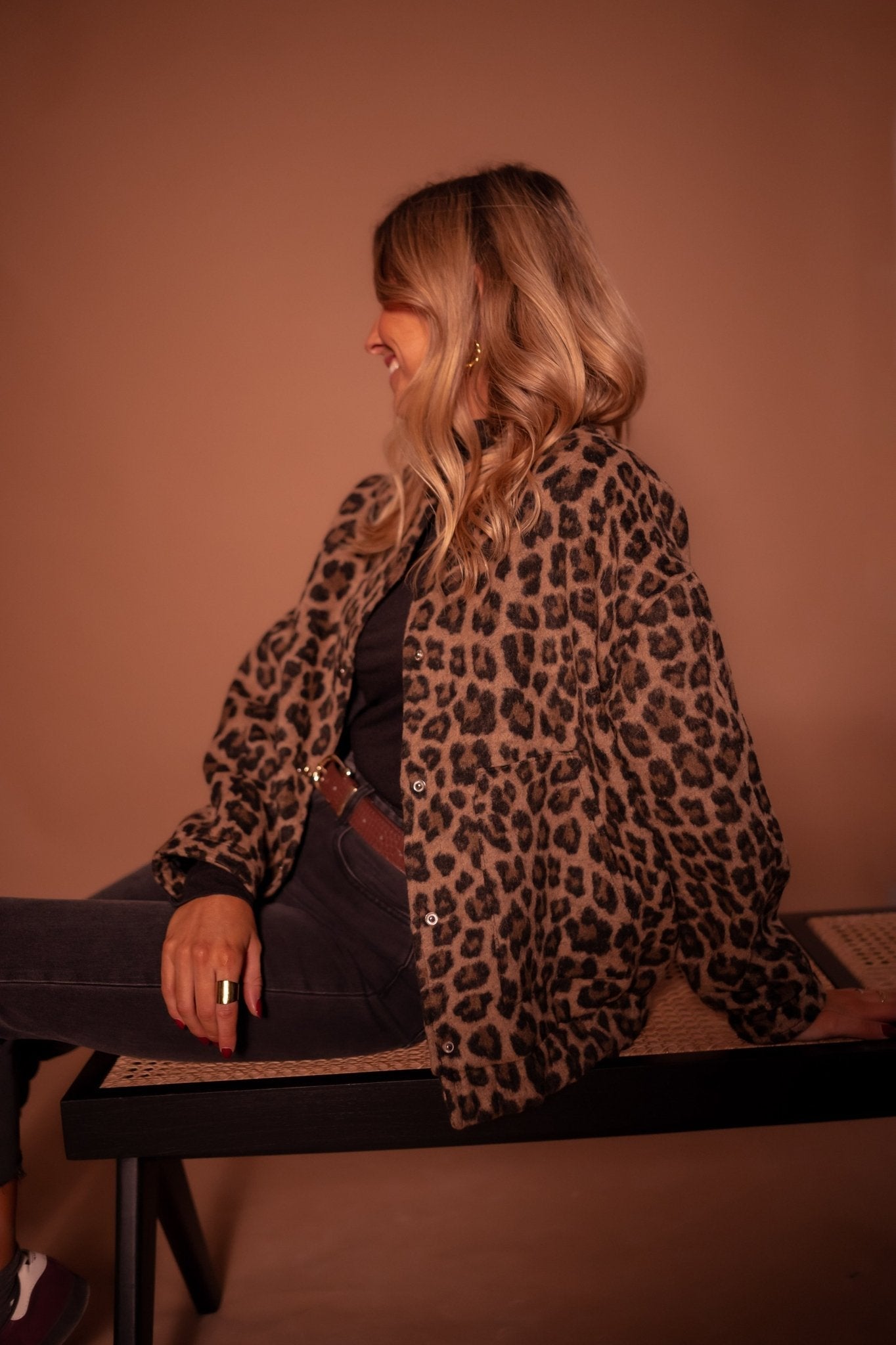SOFÍA | Bold Style Blazer with Leopard Print