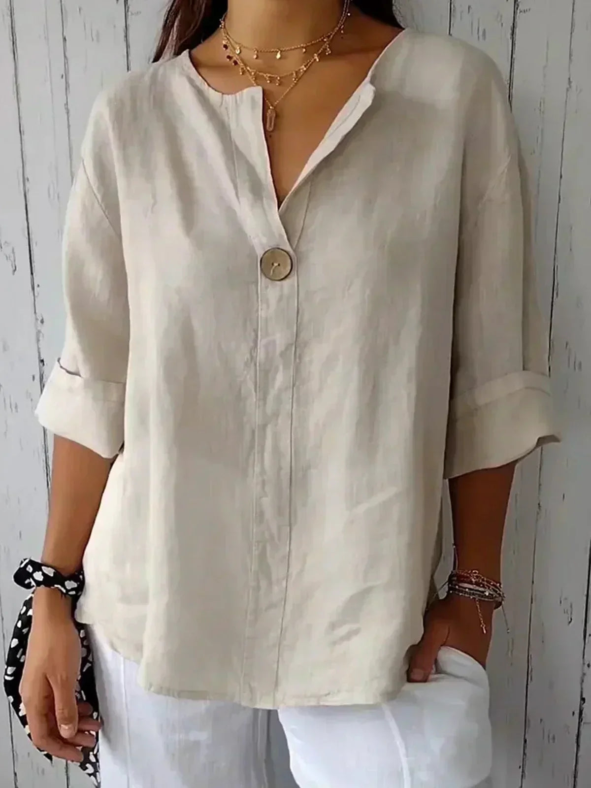 JESSE | Casual V-Neck Blouse