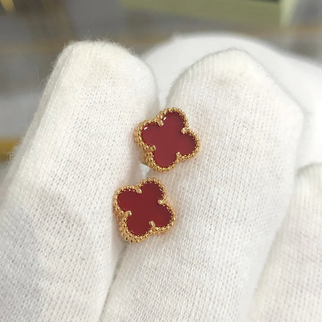 CLOVER | RED EARRINGS