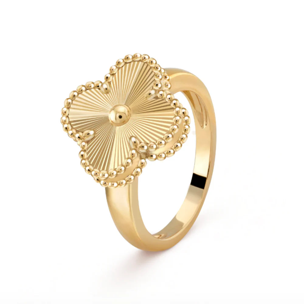 GOLD CLOVER RING